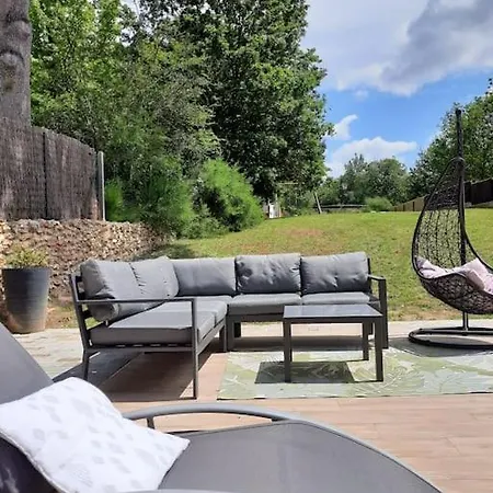 Maison De Charme Recente Avec Piscine Hors Sol